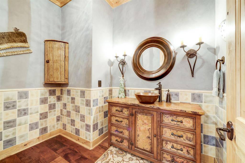 New England style half bathroom.