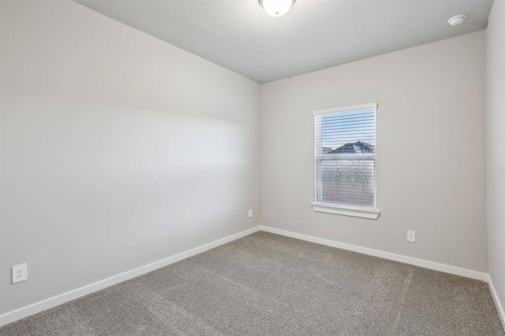 Photo is not of the actual home, but is an inspirational photo of builder’s model home and may depict options, furnishings, and/or decorator features that are not included