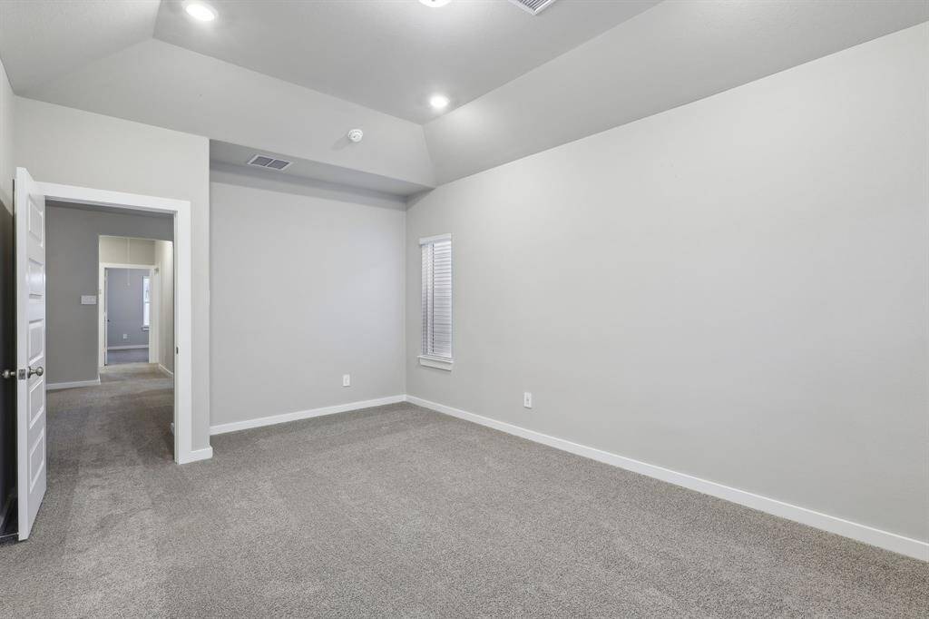 Photo is not of the actual home, but is an inspirational photo of builder’s model home and may depict options, furnishings, and/or decorator features that are not included