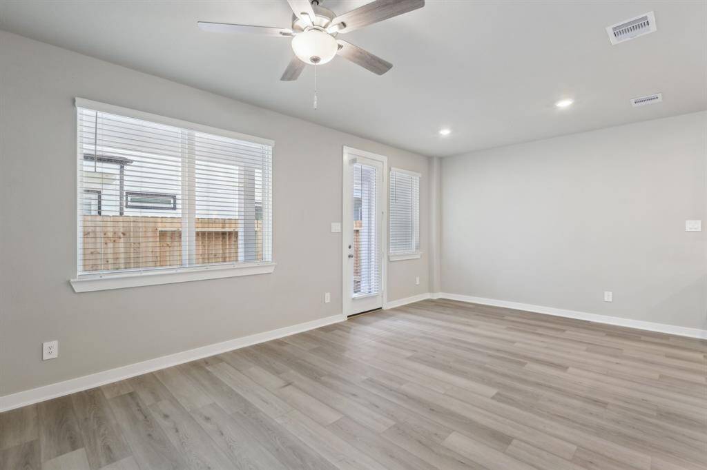 Photo is not of the actual home, but is an inspirational photo of builder’s model home and may depict options, furnishings, and/or decorator features that are not included