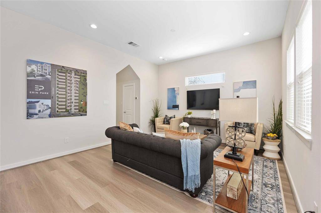 1st Floor Living/Dining