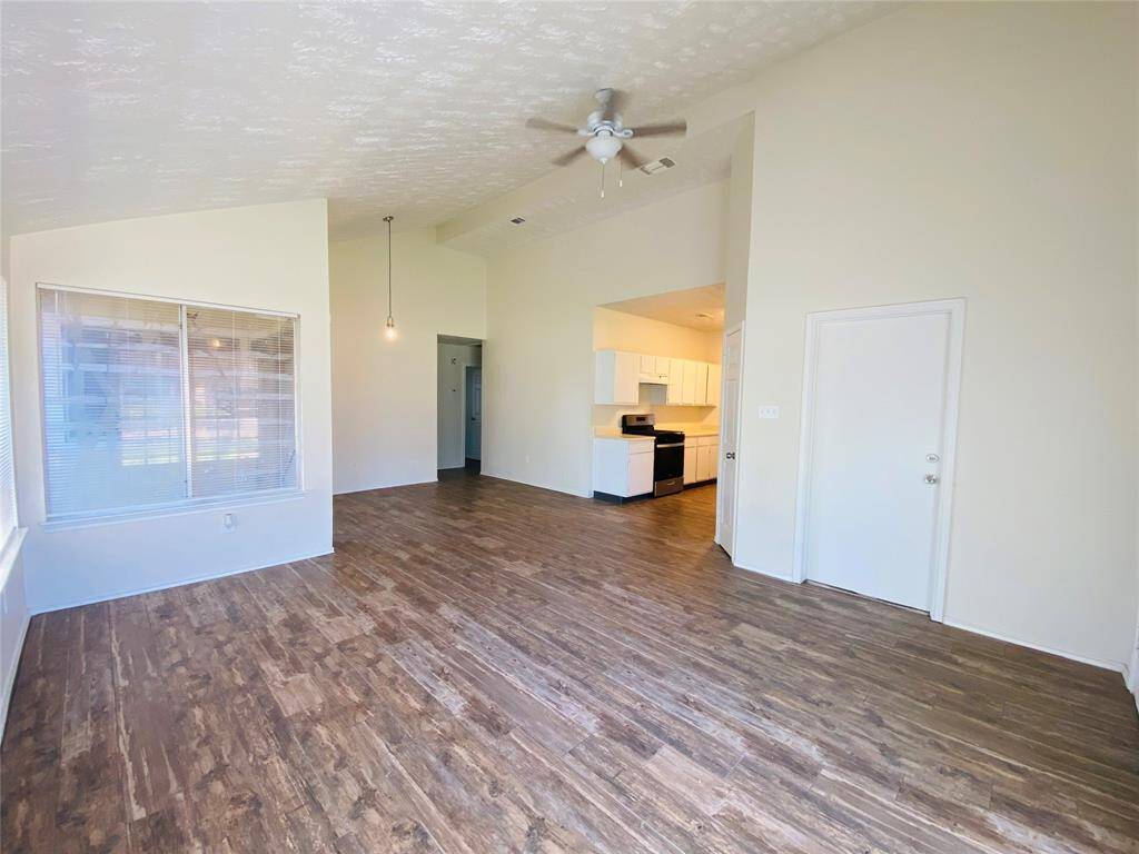 Living room / Dinning