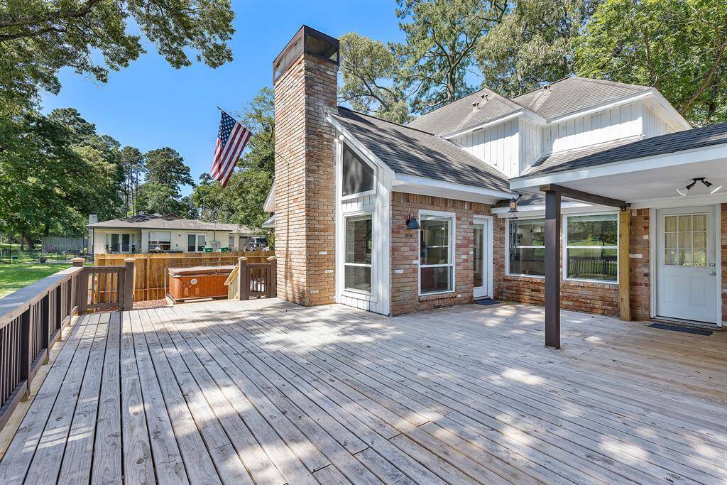 So much room on the deck