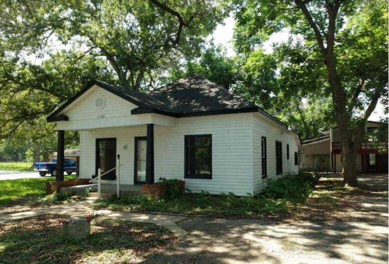 Pictures taken on January 2024 before tenant moves in