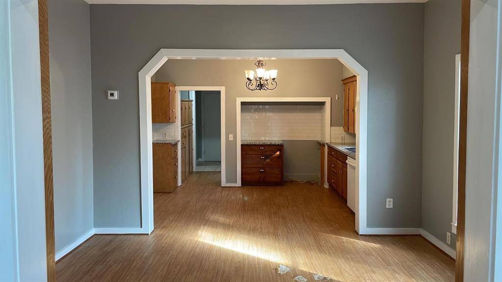 Pictures taken on January 2024 before tenant moves in