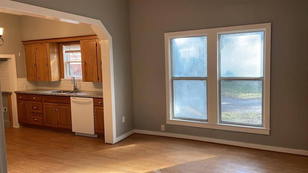 Pictures taken on January 2024 before tenant moves in