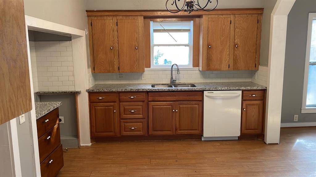 Pictures taken on January 2024 before tenant moves in