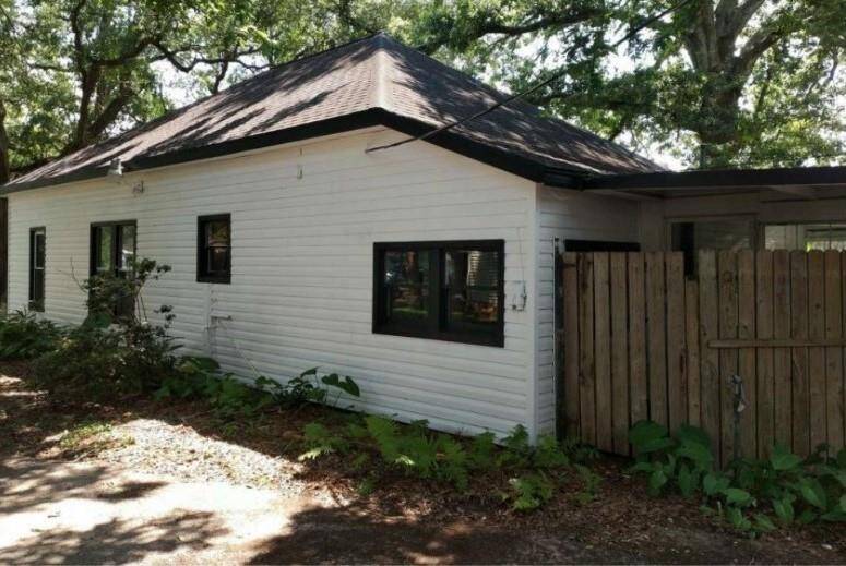 Pictures taken on January 2024 before tenant moves in