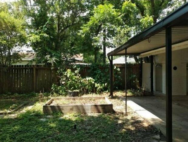 Pictures taken on January 2024 before tenant moves in