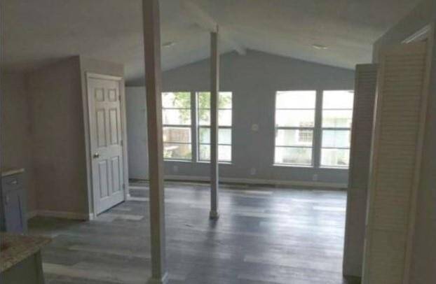 Pictures taken on January 2024 before tenant moves in