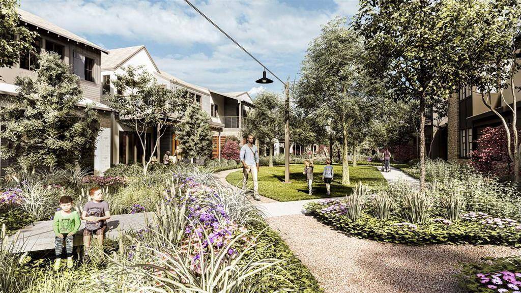 Enjoy the Mews throughout the neighborhood!