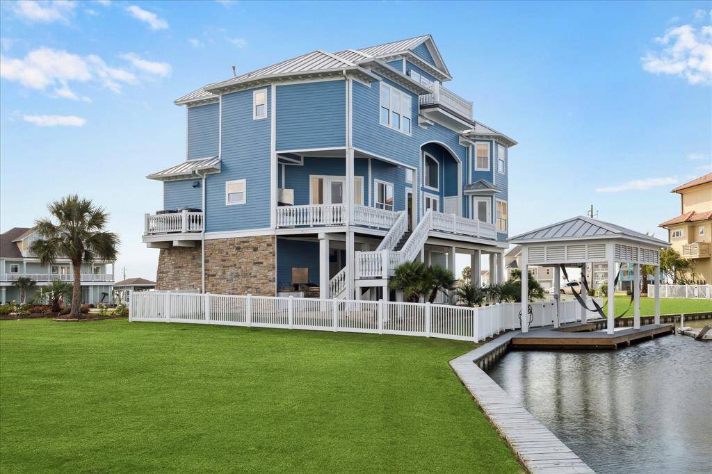 Waterside views that roll across your bonus lot—perfect for extra space, play, or future plans!