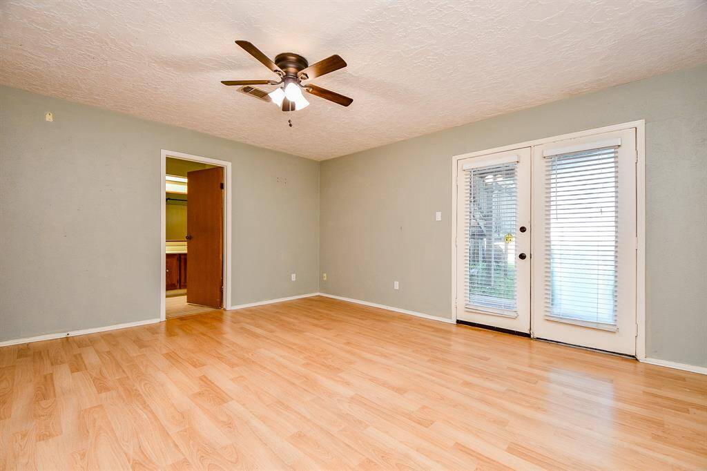 Private access to rear patio and back yard from your primary sanctuary!