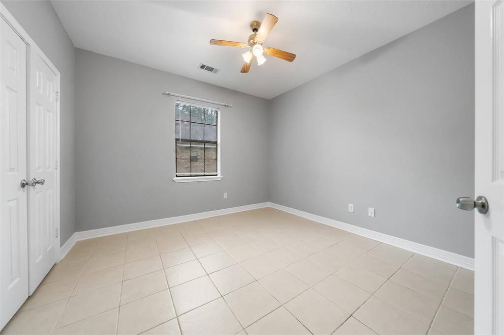 Guest Bedroom.