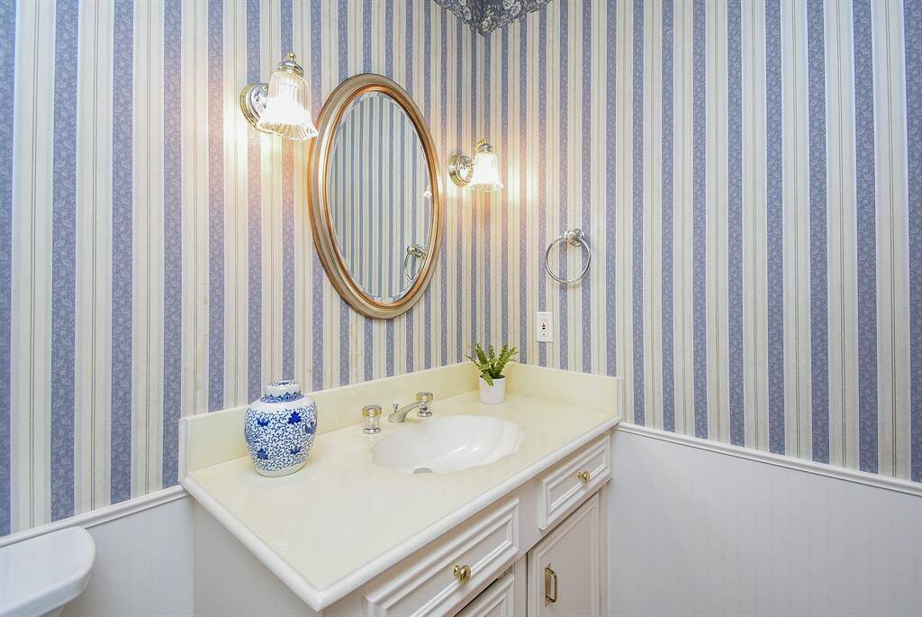 Even the Powder Room (half-bath) offers sophisticated charm!