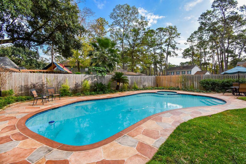 Keep reminding yourself that this is not an overpriced resort, and you don't have to tip the pool boy, because IT ALL BELONGS TO YOU1