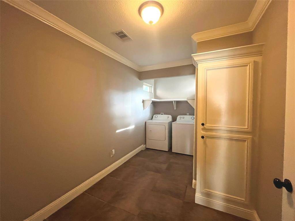 Washer and dryer included
