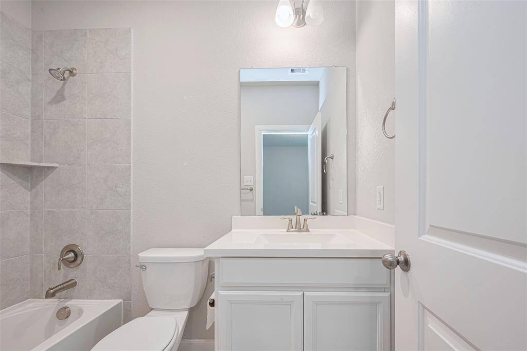 En suite bathroom.