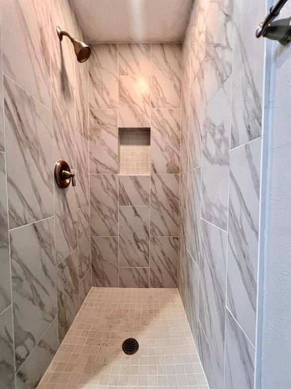 No more morning traffic jams! With two full bathrooms, comfort and convenience come standard.