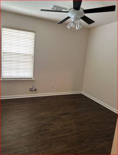 Bedroom 3 pic 1
