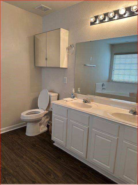 Master Bathroom - Double sink