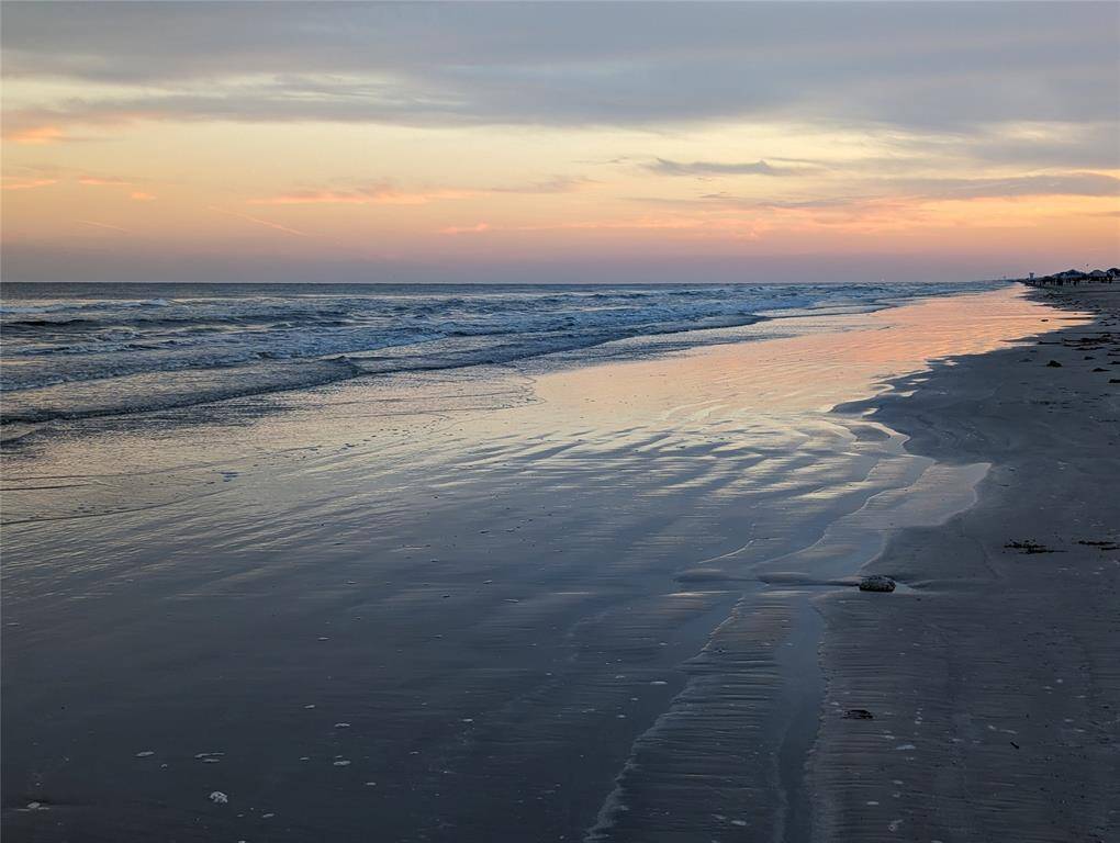 Beautiful sunset walks on the beach are just a few blocks away