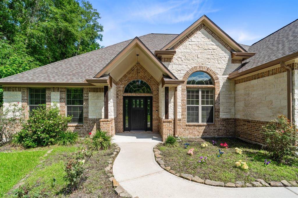 An inviting front entrance gives a warm welcome to visitors. Walking up to this door is just the start as to what waits inside!