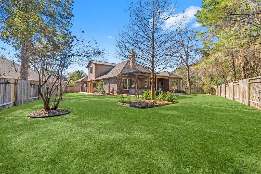 Private and spacious backyard
