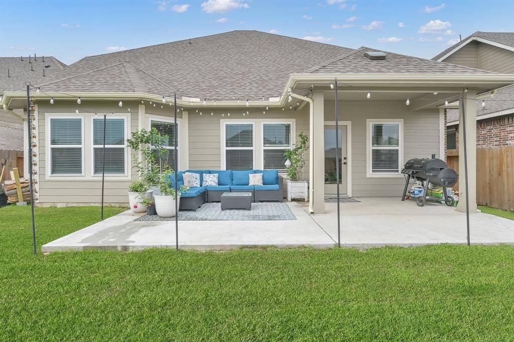 Outdoor back patio