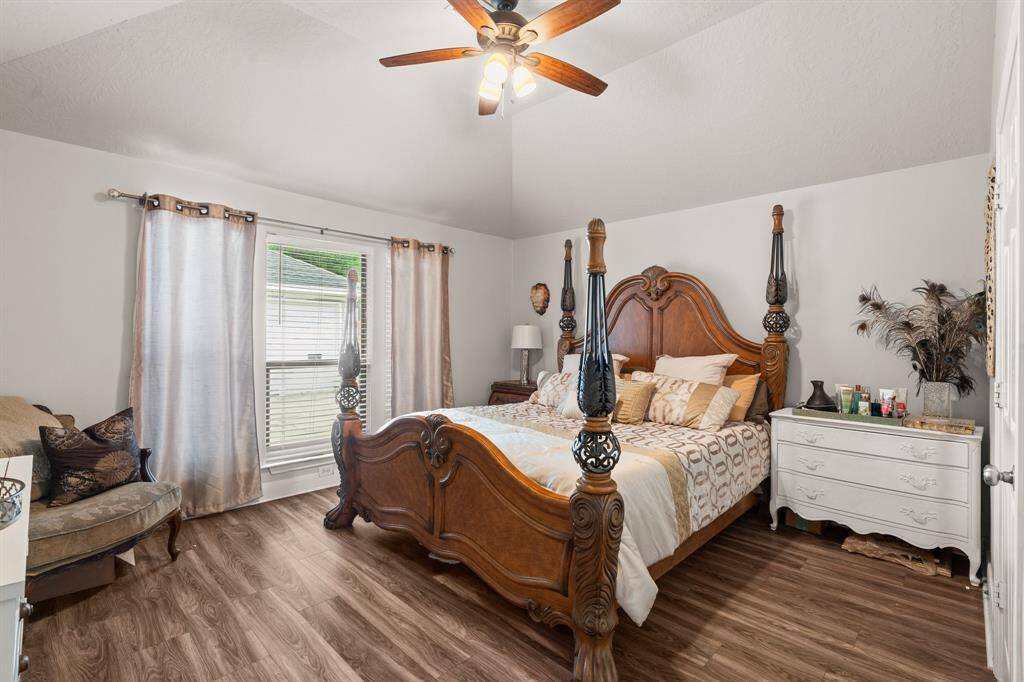Primary bedroom for solitude. Relax, unwind or go play golf! Maybe go for a swim or both!