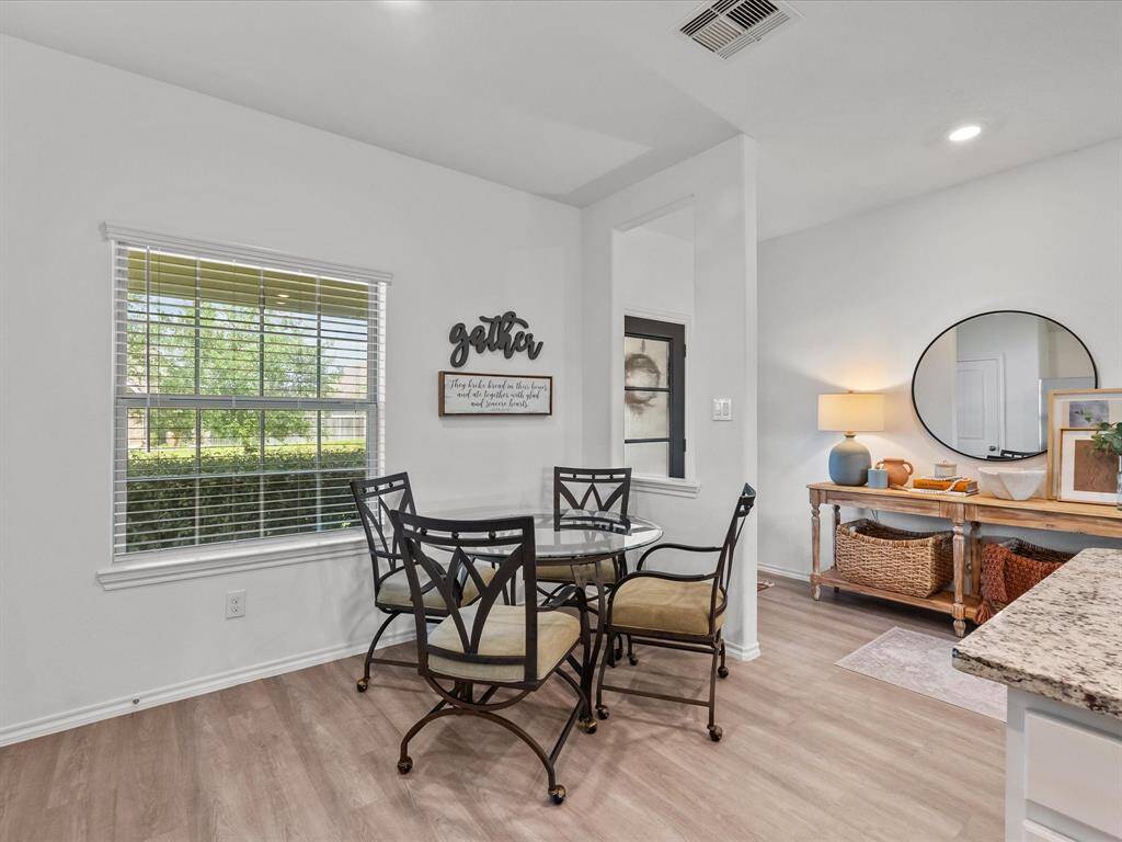 Dining Nook
