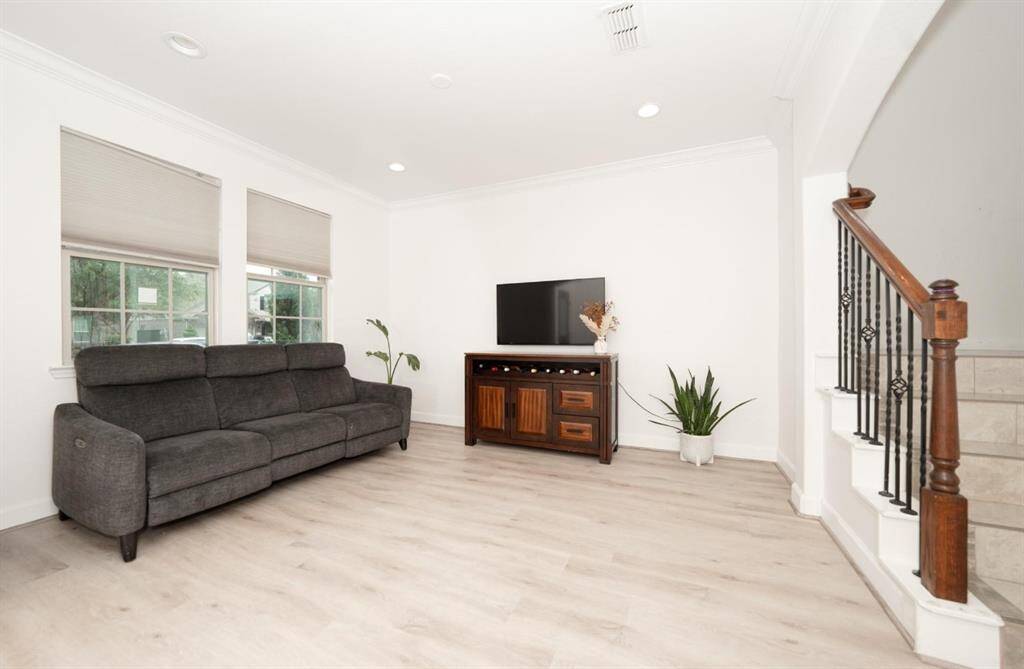 Dining Room Area