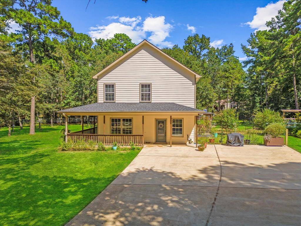 Beautifully wooded property offering privacy and tranquility, perfect for peaceful country living.