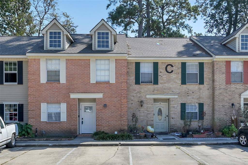 townhome front
