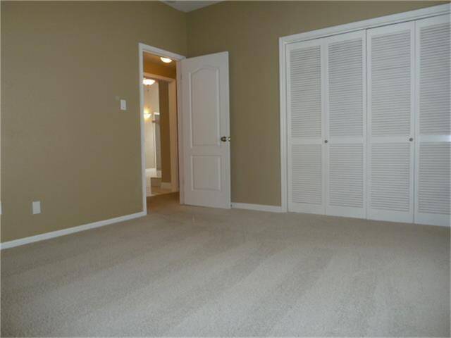 Spacious Bedrooms with nice closet spaces