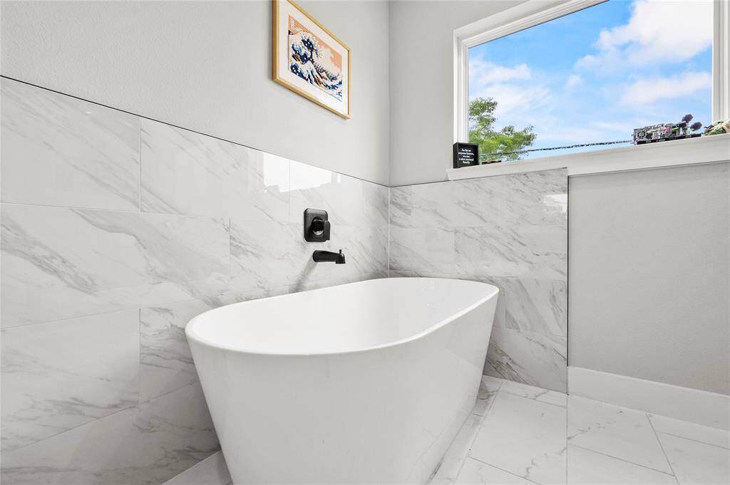 Freestanding Tub