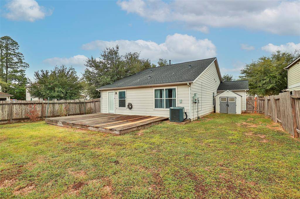 Spacious Backyard. Generous outdoor area perfect for gardening, entertaining, or unwinding.