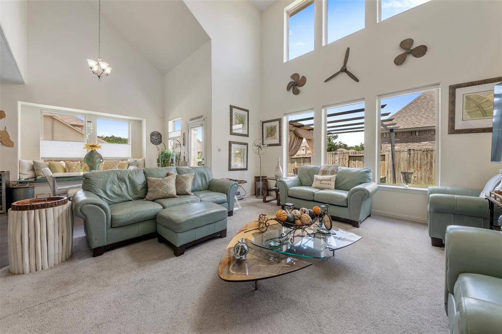 The picture of your new living area with natural lighting.