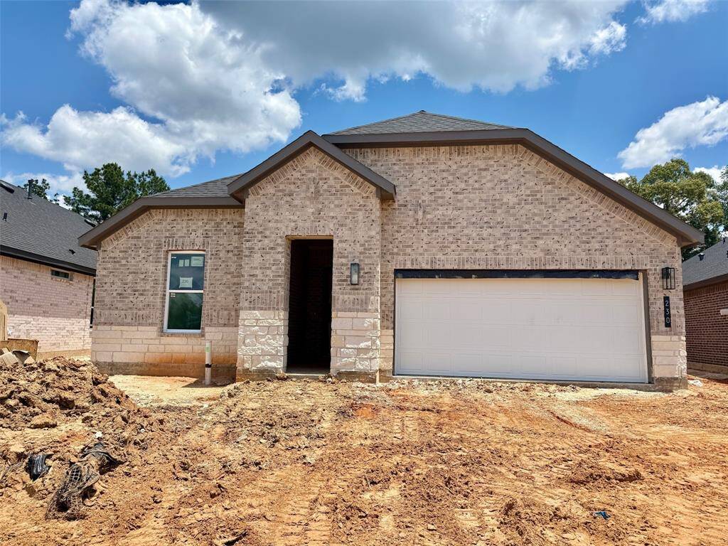 Fantastic One Story in Hills of Westlake! Move in July 2025!