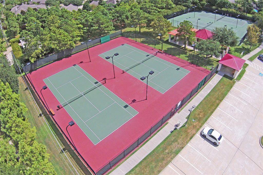 Neighborhood Tennis Courts