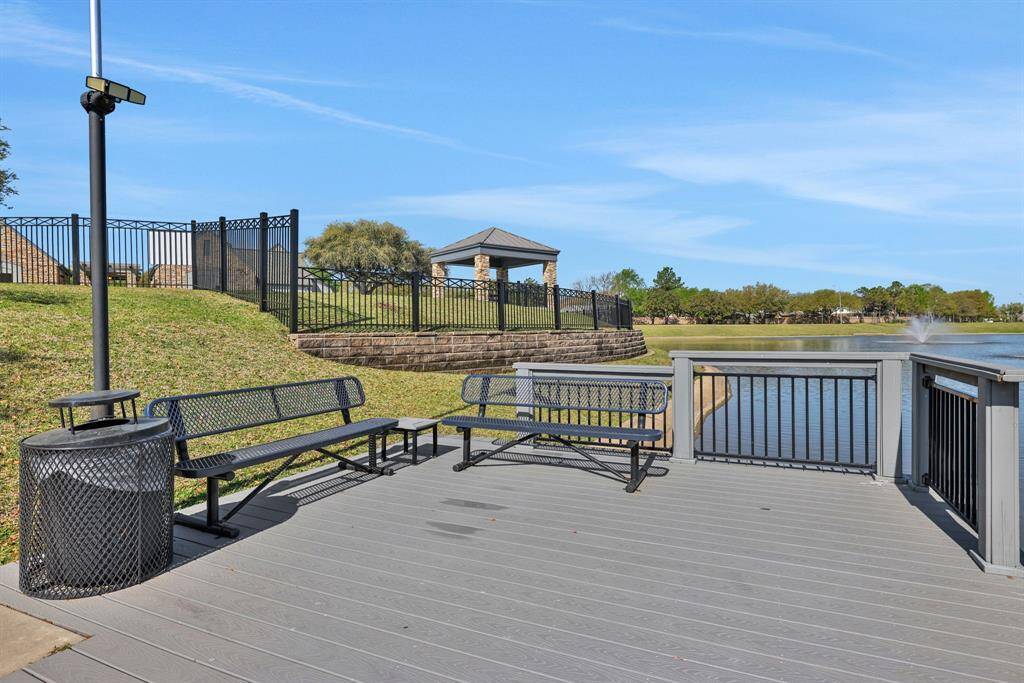 Community area