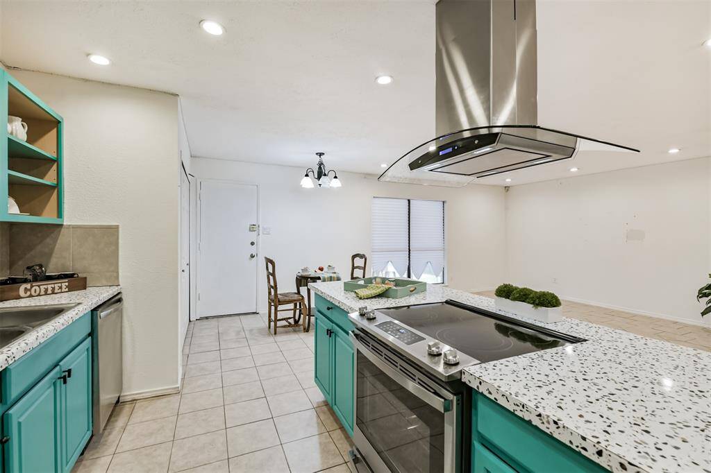 Kitchen ha updated hood vent and easy serving bar