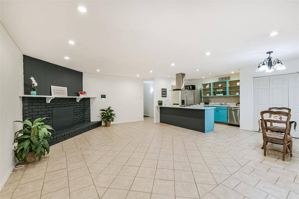 Living room, kitchen & dining area