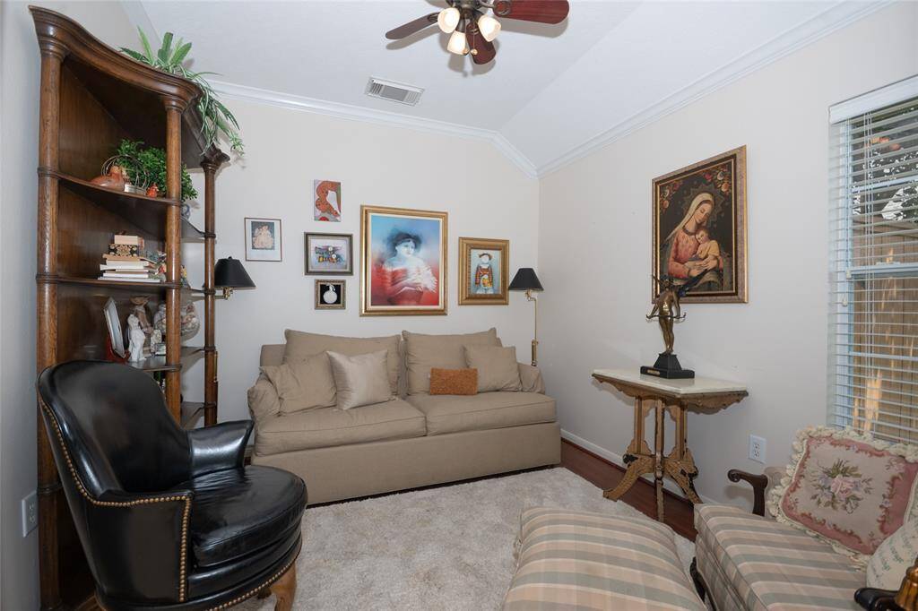 Study/ Formal Living Room