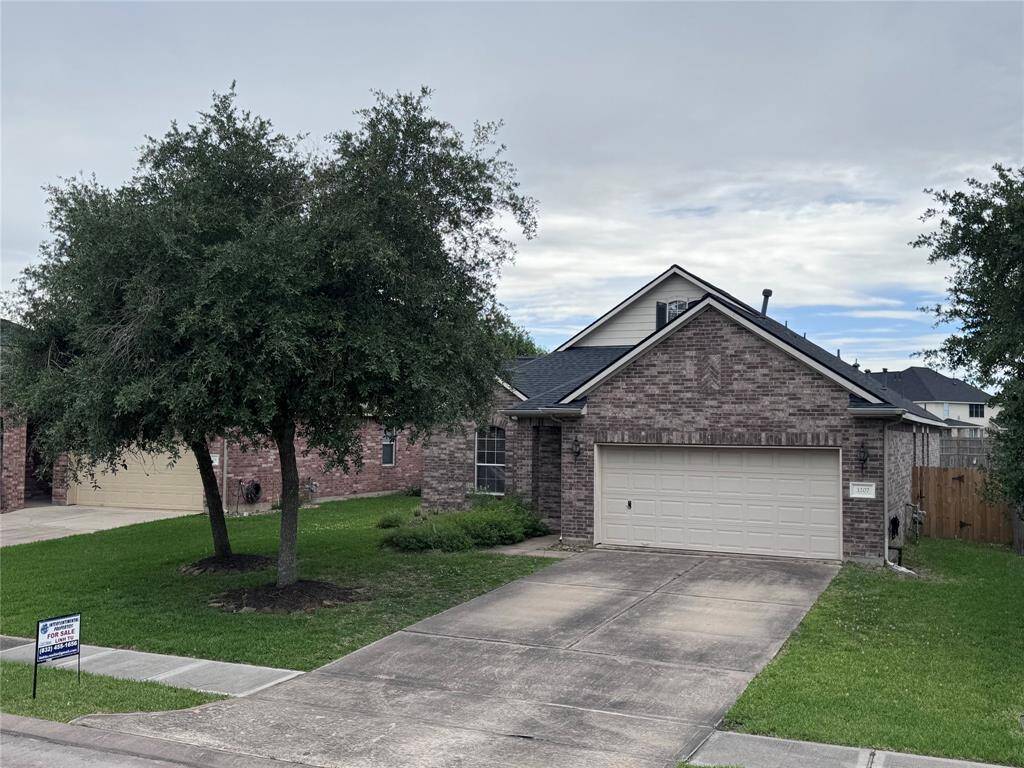 Welcome Home to this 2-car garage 3-bedroom, 2 bath home!