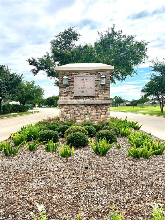 Welcome to Lakes of Highland Glen!