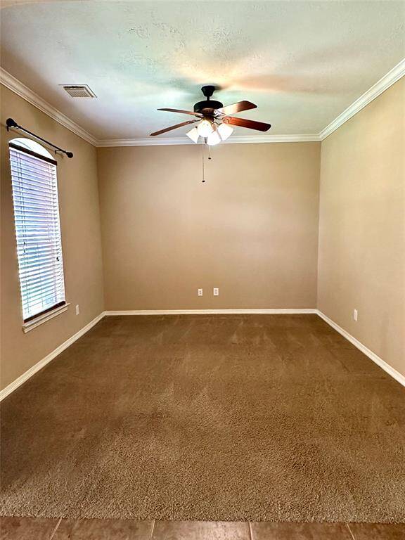 Formal Living Room to entertain your guests!