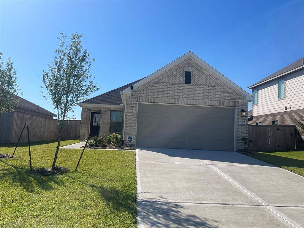 Beautiful Front Elevation with well kept Landscaping all around.