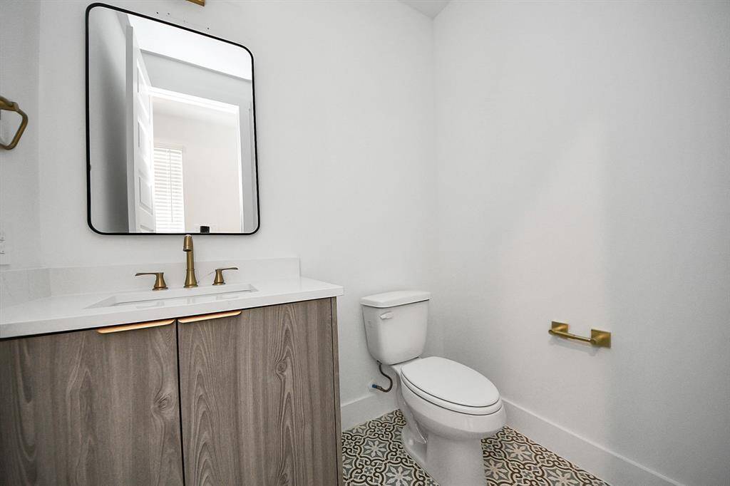 Half bathroom on the second floor for guest