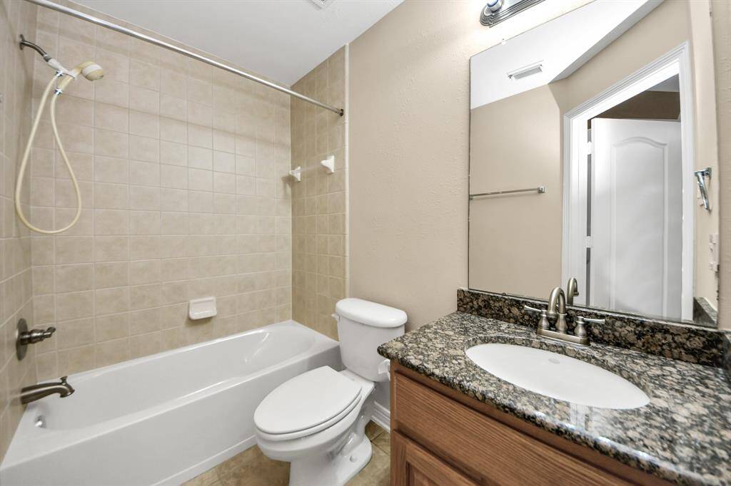 Secondary Bathroom #2